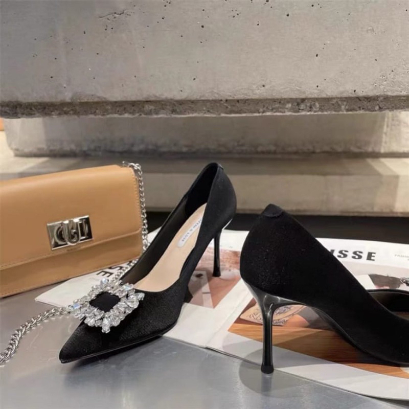 LN 04 HELLS WANITA MUTIARA