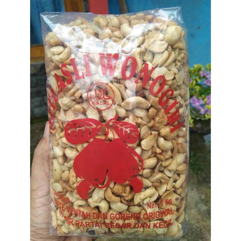 

mete pecahan goreng 1000gram