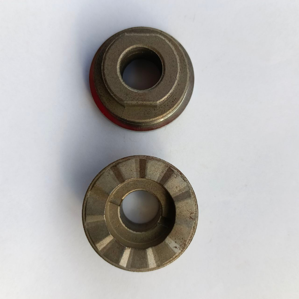 Gear KECIL BOR MAKTEC MT811 Gigi Nanas