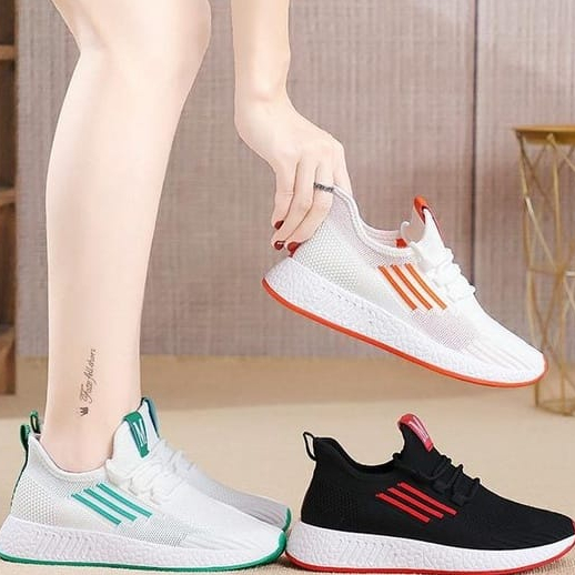 TOPGROSIR LV0201 Sepatu Sneakers Wanita Import Sepatu Olahraga Wanita Korea Motif Garis Tiga M