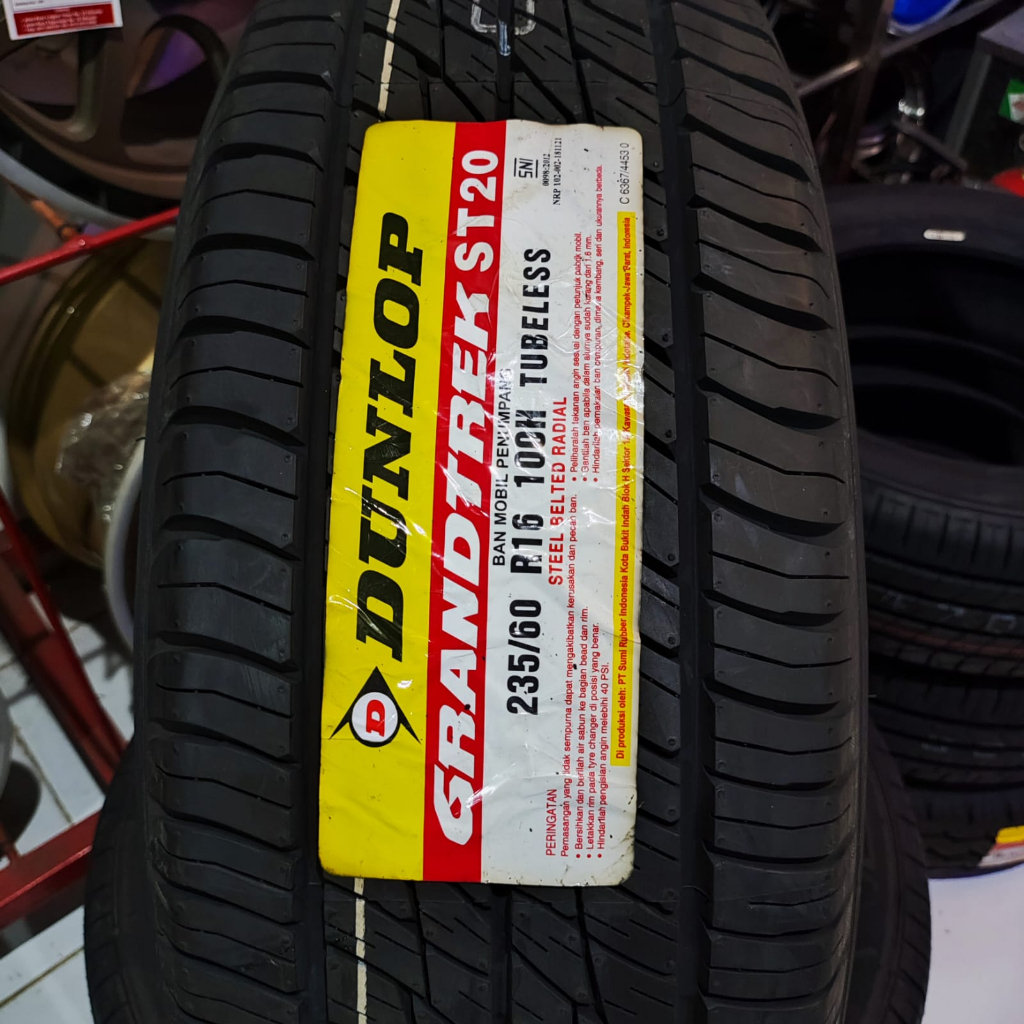 Ban Mobil Dunlop 235/60/16 ST20 Rush