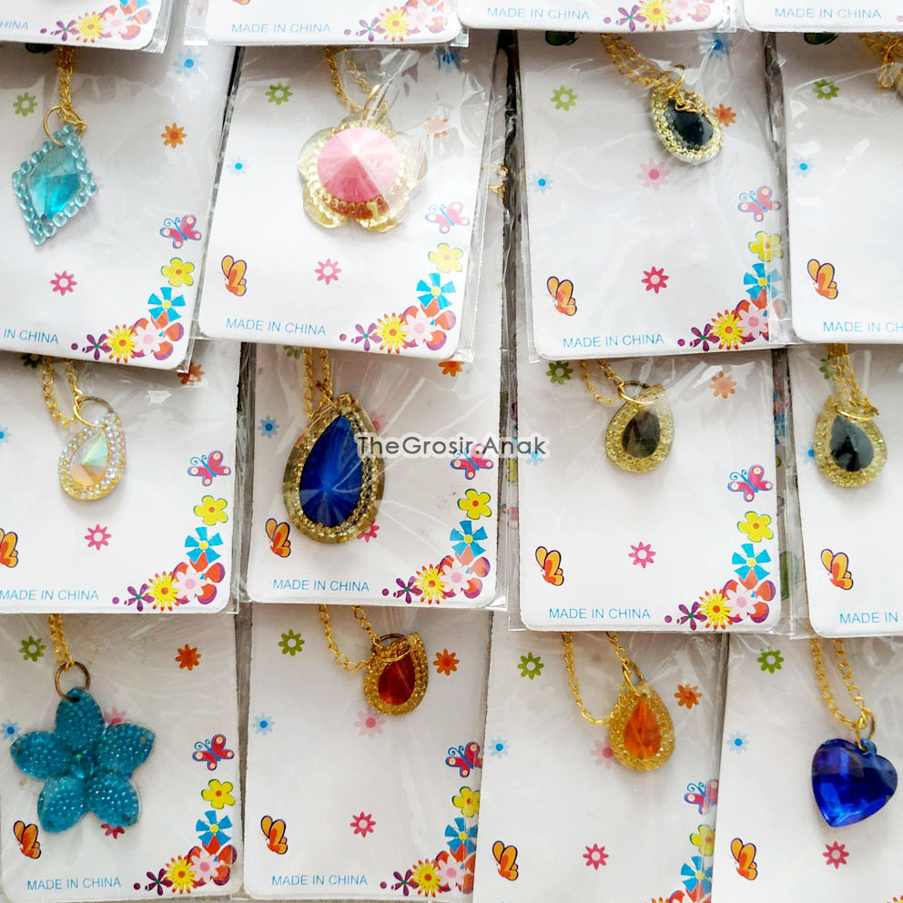 MURAH!!! Kalung Fashion Jewelry Liontin RANDOM