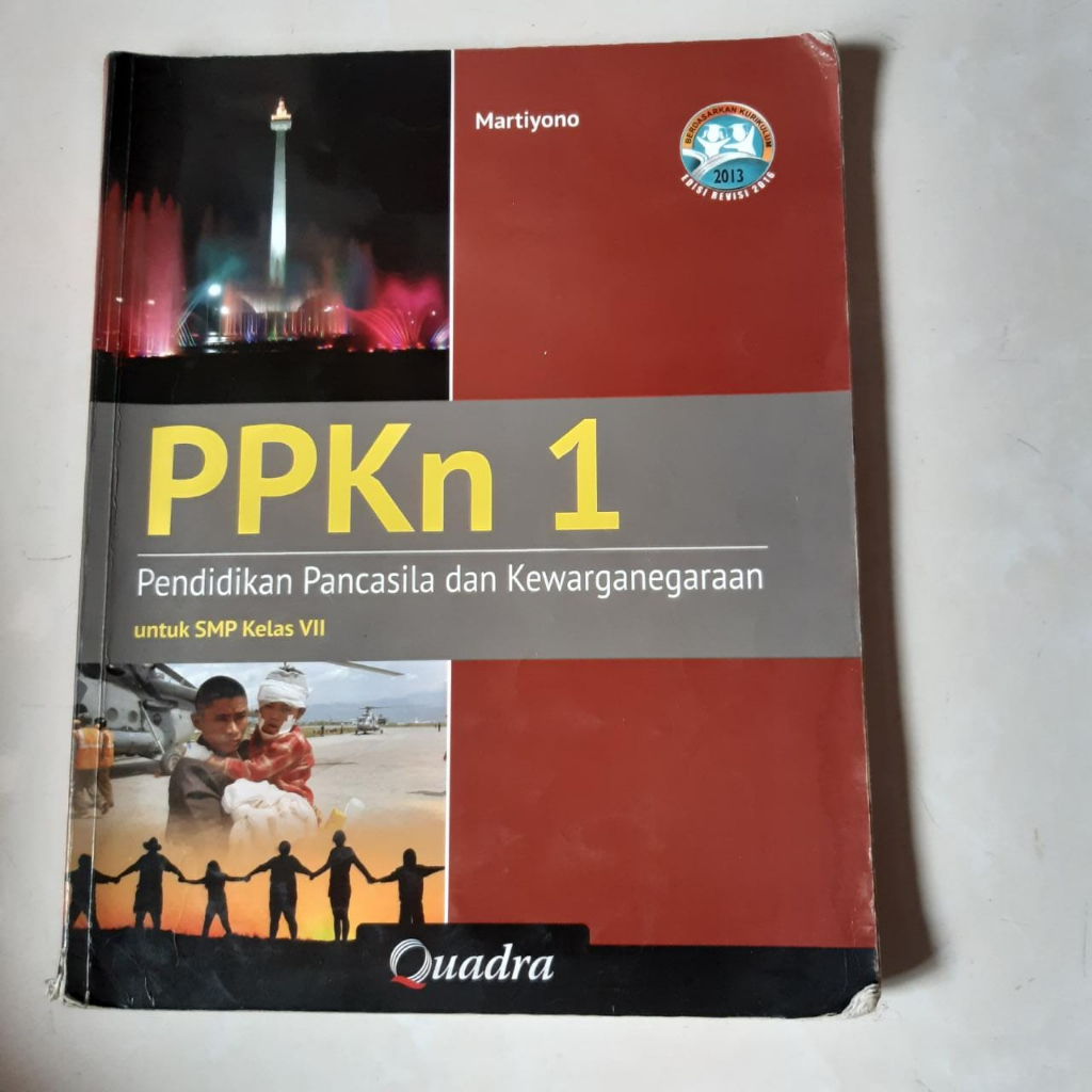 BUKU PPKN KELAS 7 SMP - QUADRA