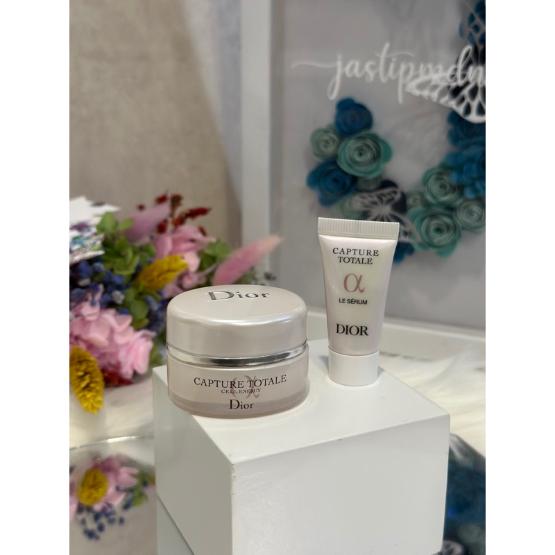 Dior capture total skincare set ( creme 15ml + serum 5ml )