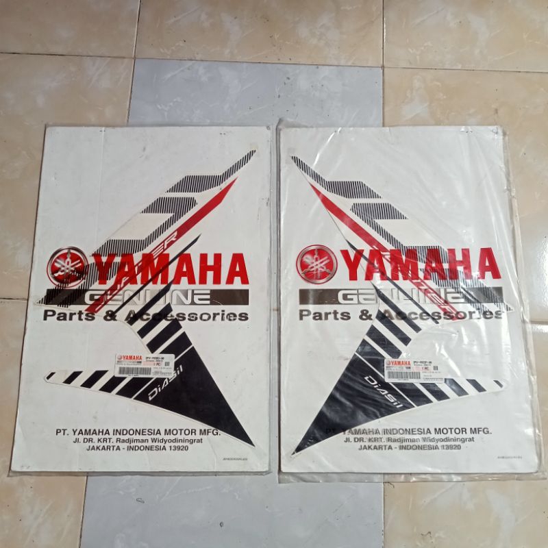 striping stiker bagian sayap Yamaha Jupiter MX king 150 2015 putih original YGP