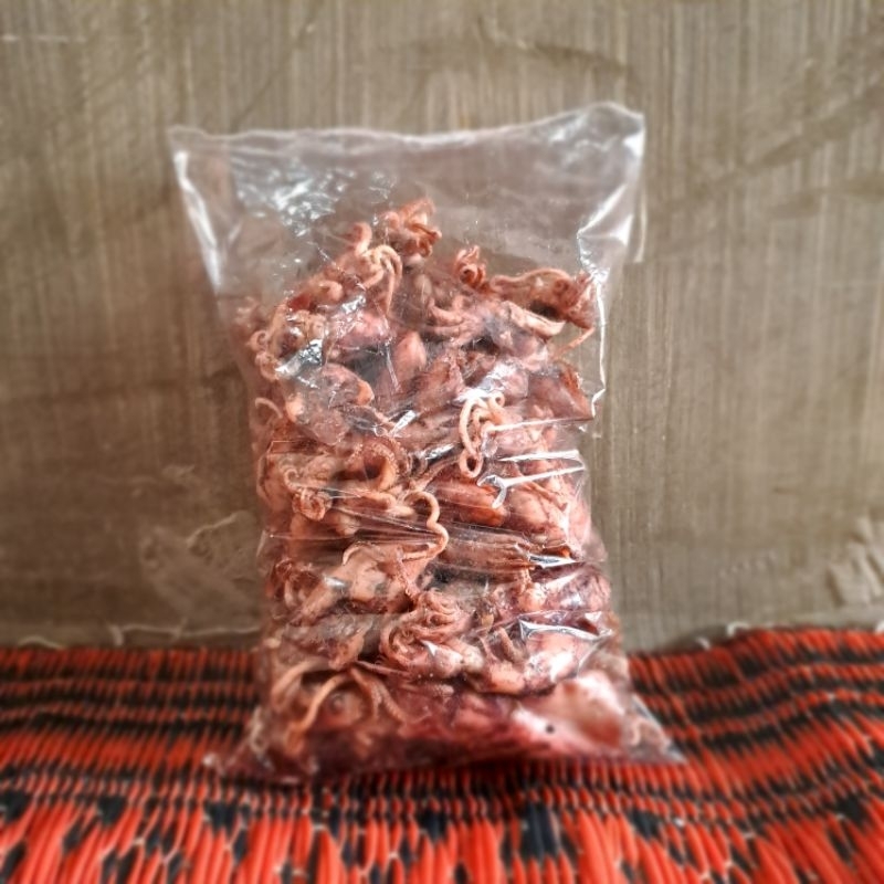 

Ikan Teri Asin Cumi Merah Kecil 200 Gram