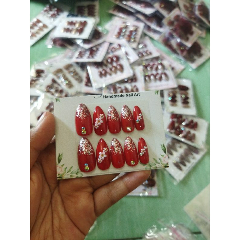 grosir 10 settt kuku palsu motif cantiik2 free lem dikirim motif random ya kak