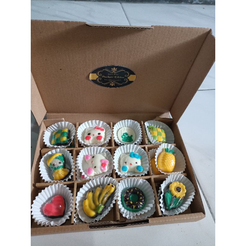 

Coklat karakter coklat lucu coklat unik