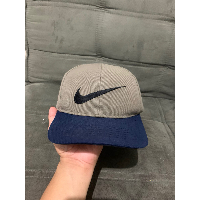 Topi Nike Vintage 90s