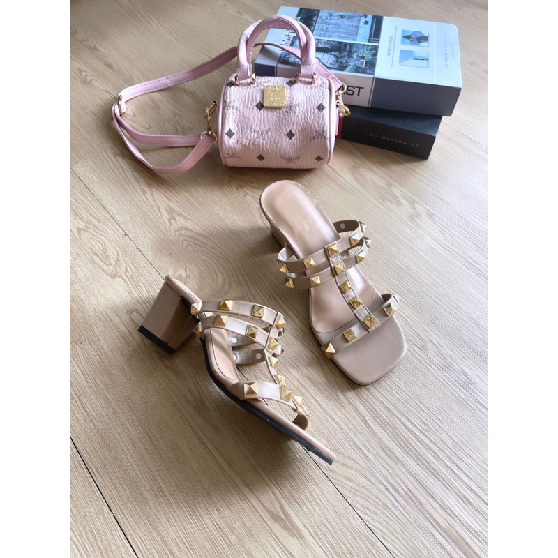 DECLARE&amp;DEE HEELS WANITA STUDDED 5 CM