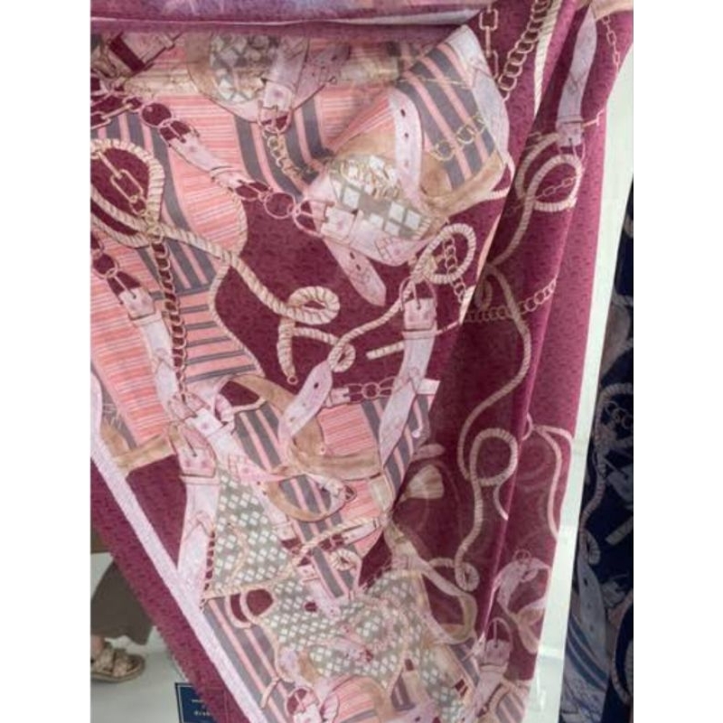 Buttonscraves Chain 2 SMALL - Hibiscus