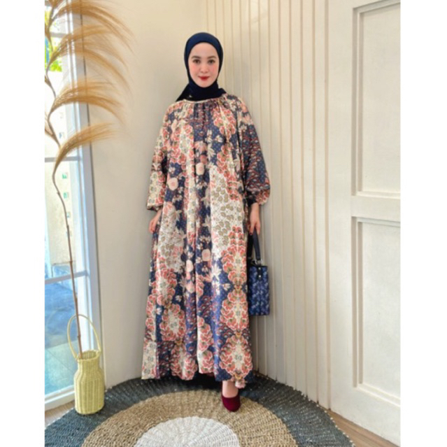 B1669 // B1667 Dress Motif