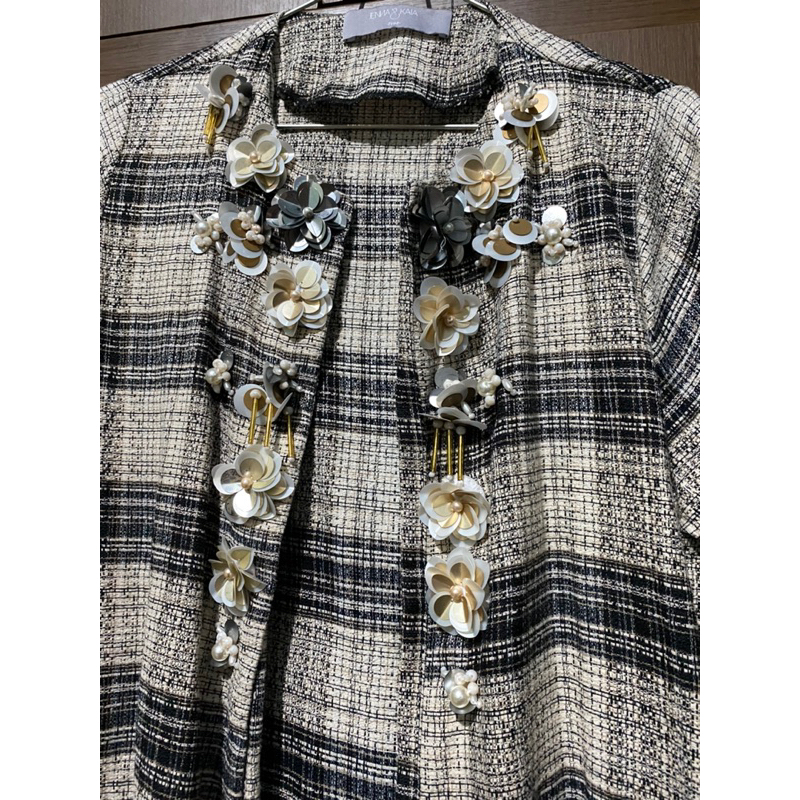 Outer Blazer Jenna and Kaia Preloved