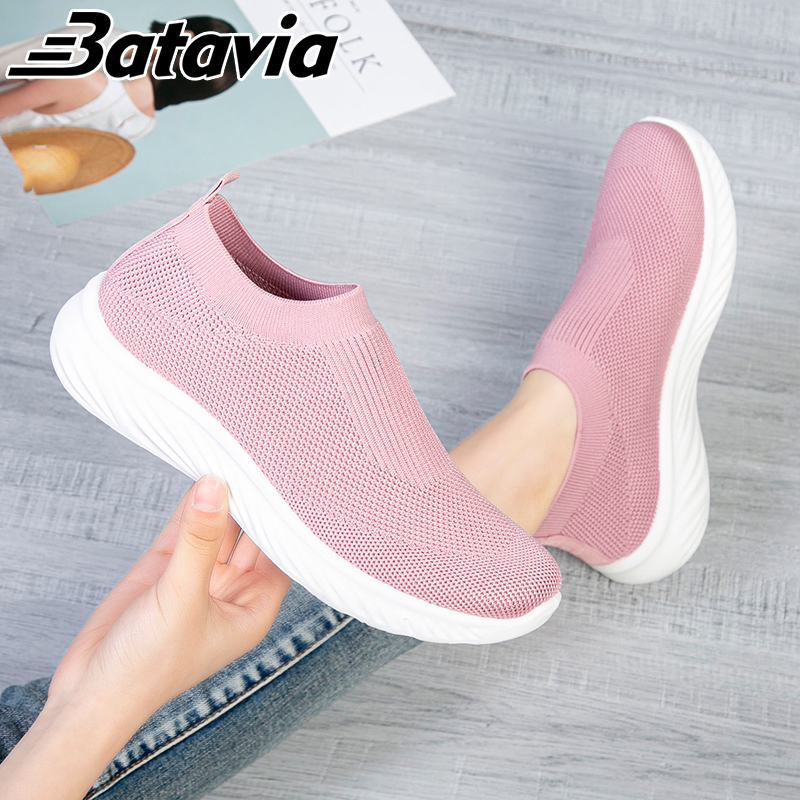 Batavia Sepatu wanita sport keren terbaru model fly woven slip on merk sepatu sekolah warna hitam ringan N6