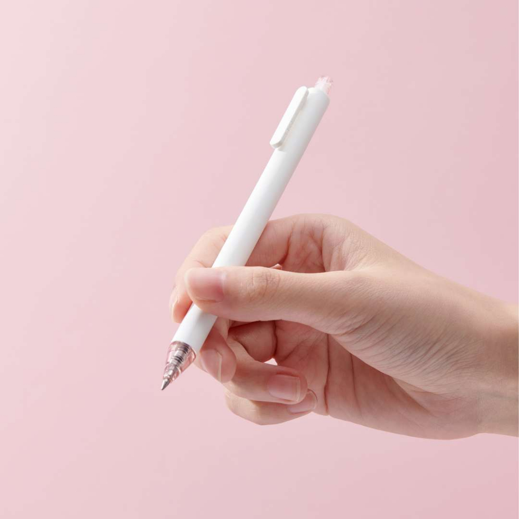 

KACO PURE Pen 1Pcs Kaco Pen Pena Pulpen Gel 0.5mm Soft Touch Candy Tinta Hitam Pulpen Tanda Tangan Kaco Pen Gel Rollerball