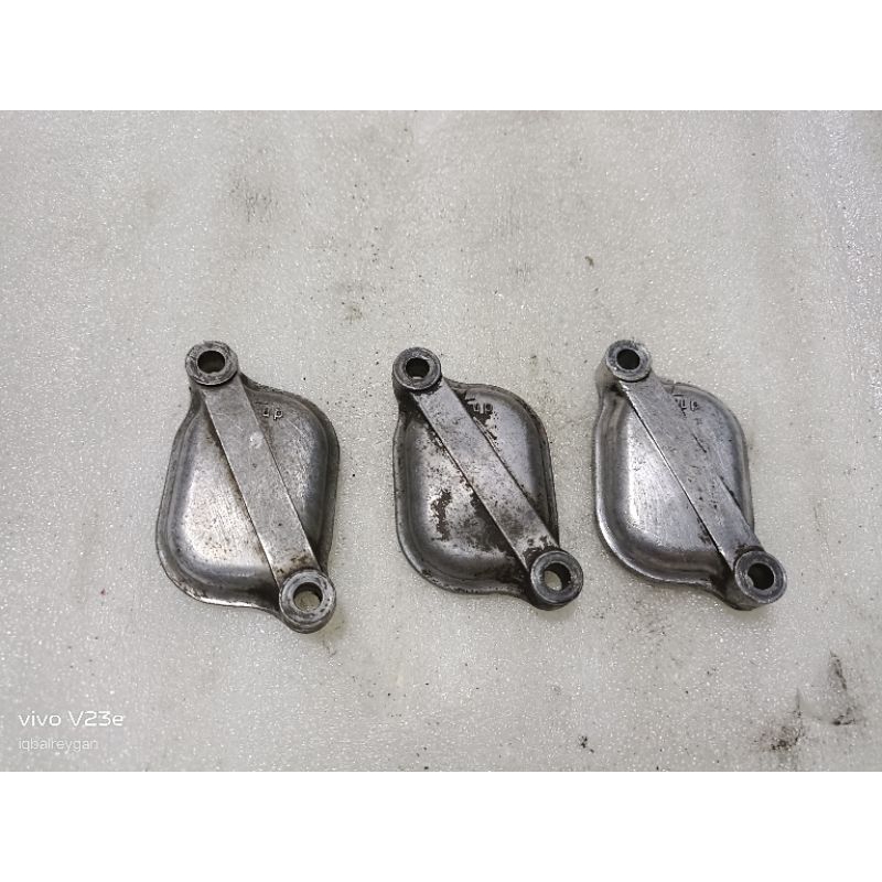 tutup klep shogun 125 FL/RR/NR/SP.axelo.smash titan