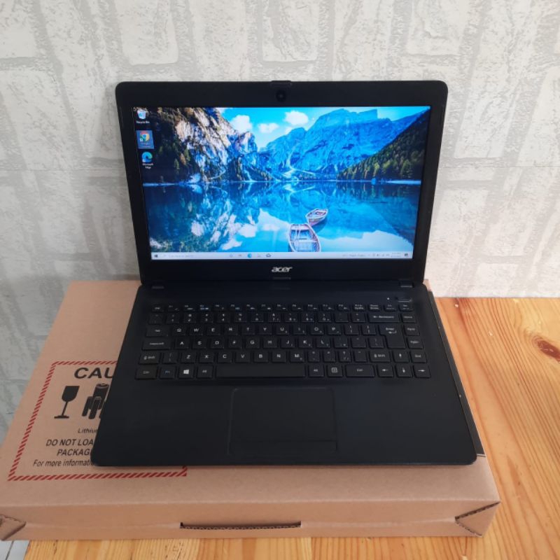 Laptop acer one 14 Z1402, Intel Core i3-5005U, Gen 5th, Hd Graphics 5500, Ram 4/500Gb, Seri Baru, Le