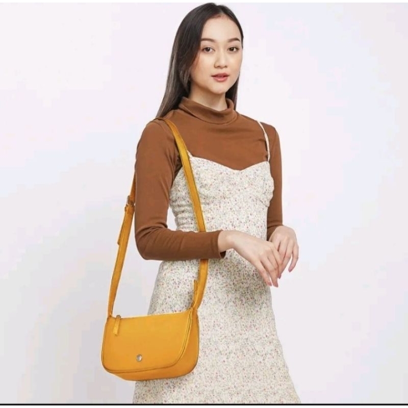 Sophie Martin Tas Hitam Tas Olysa Tas Selempang Wanita