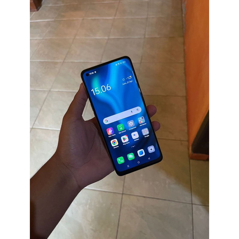 Oppo reno 8 ram 8,256