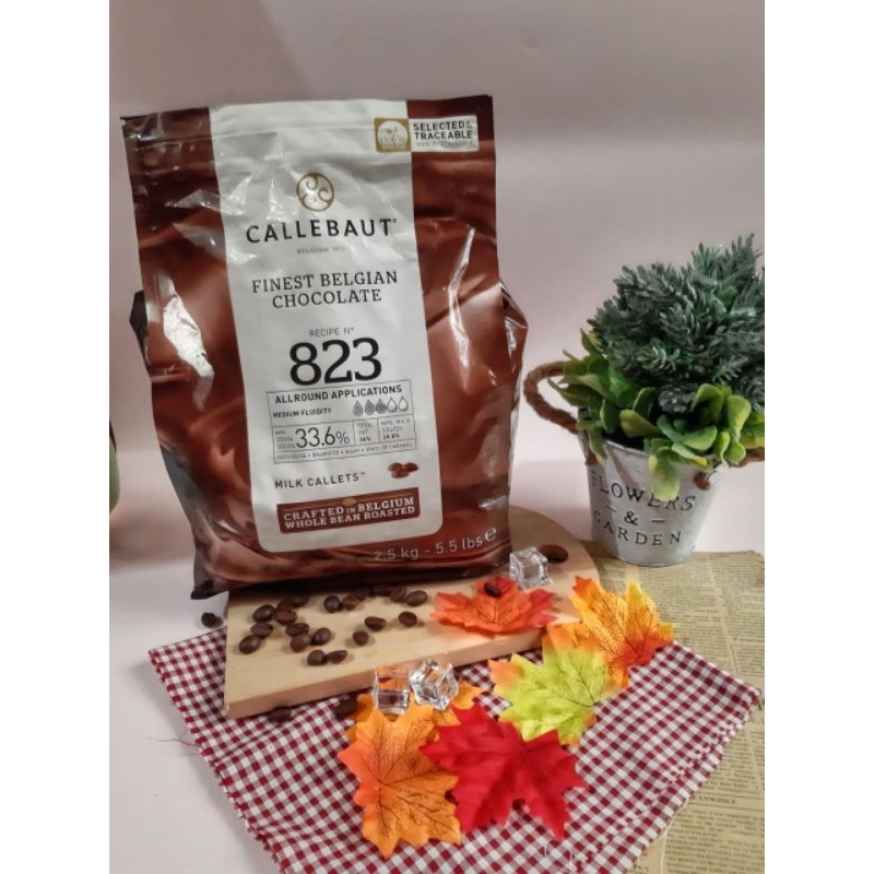 

Callebaut Milk Chocolate 823 Repack 100gr Dari Kemasan 2,5kg