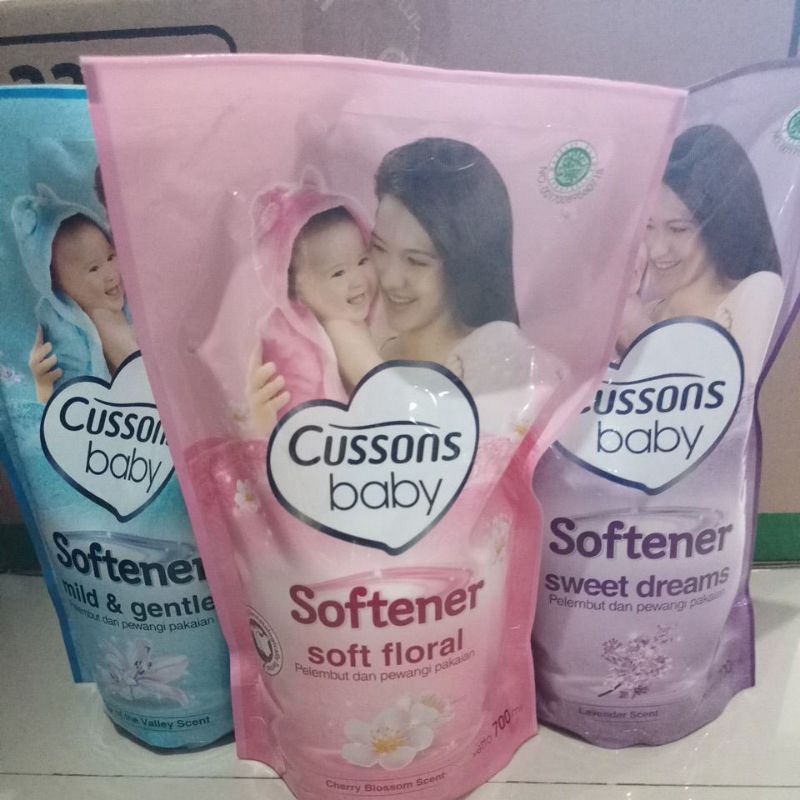 cussons baby softener pelembut dan pewangi pakaian 700 ml