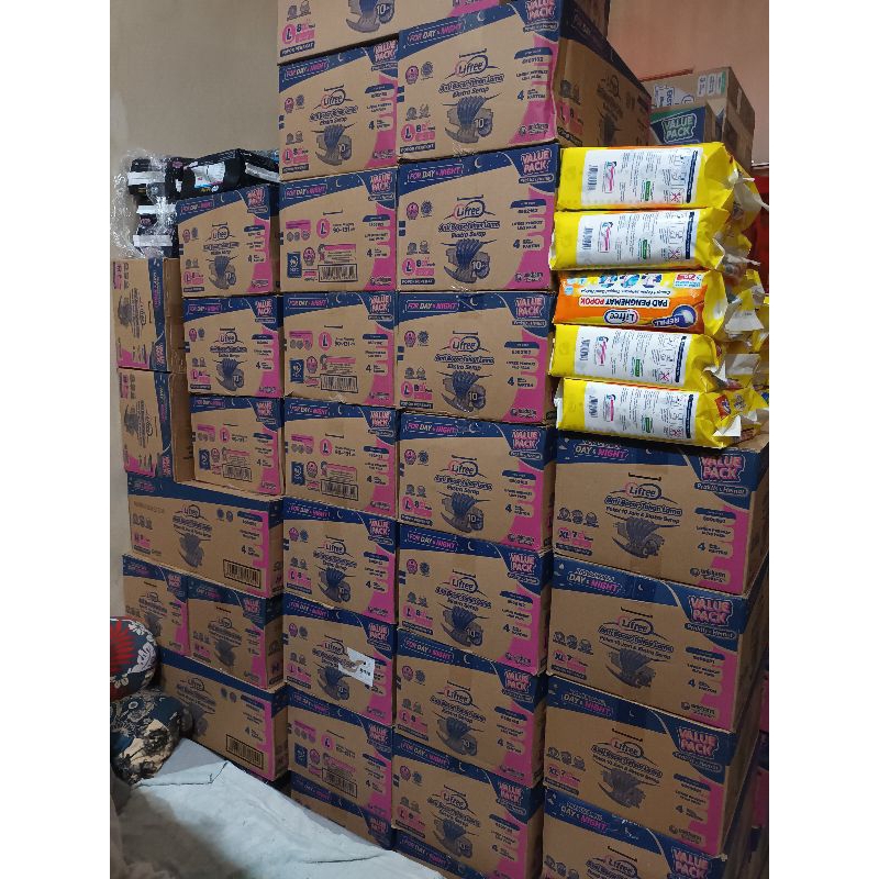 Lifree perekat M9 / L8 / XL7 / Lifree perekat M 9/L 8/XL 7 1dus isi 3pack