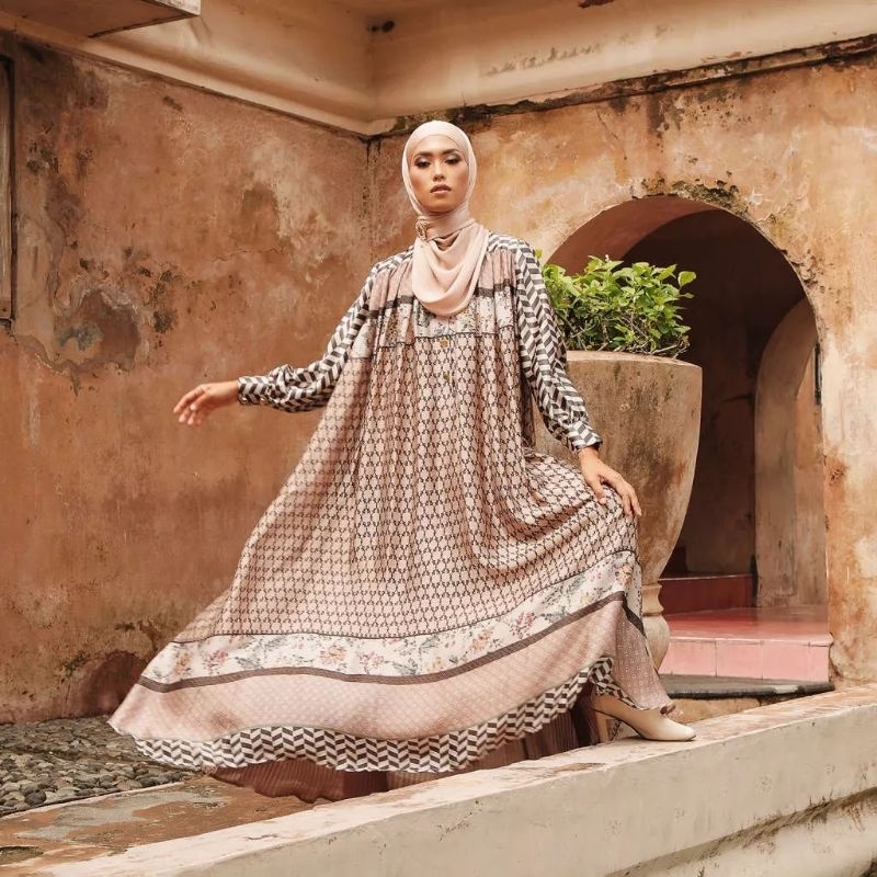 LAYLA DRESS ZASKIA SUNGKAR CREAM