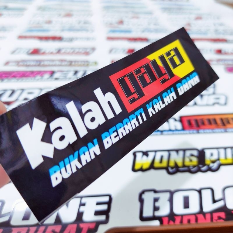 Stiker racing viral (kalah gaya kotak)