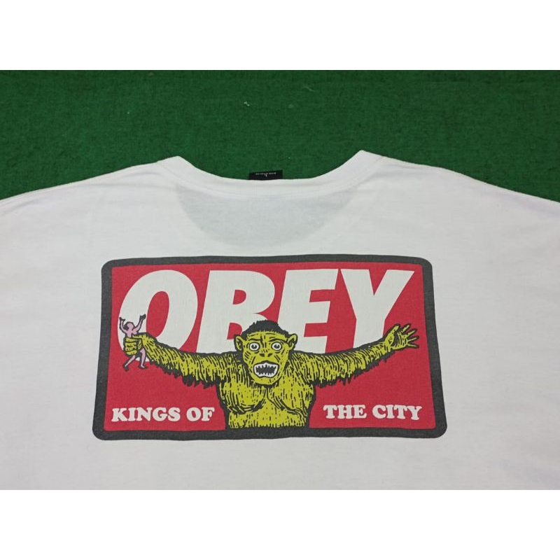 tshirt obey second