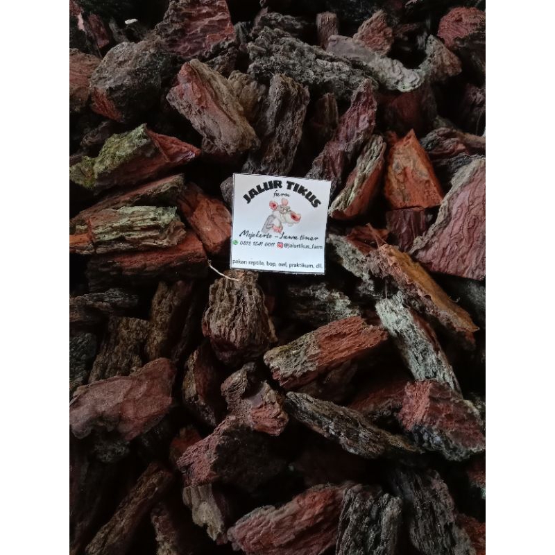 forest bark/pine bark/kulit pinus/media tanam. 1kg