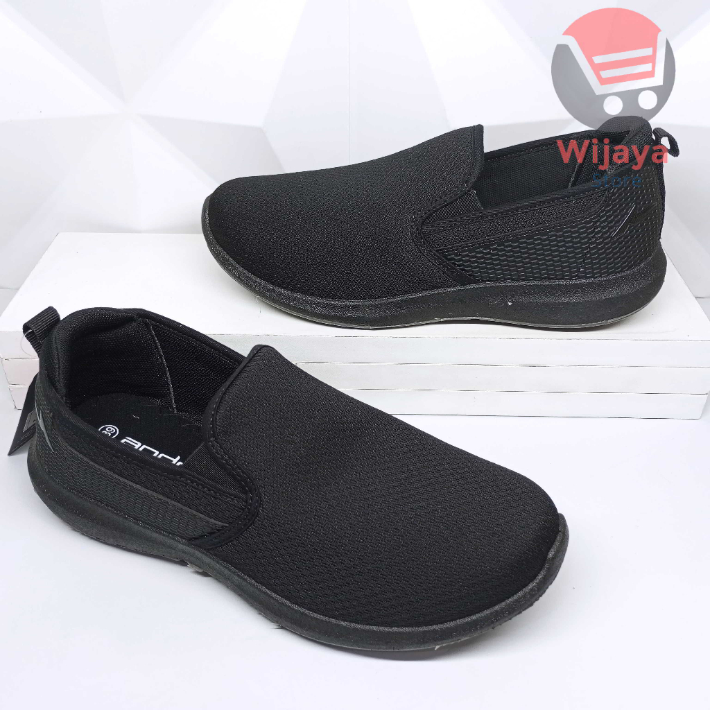 Sepatu Slip On Pria Ando 39-43 Hitam Polos Putih Cocok untuk Aktivitas Sekolah maupun Gaya Kasual Hovix