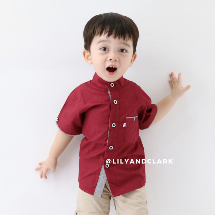 LILY AND CLARK KEMEJA PENDEK ANAK LAKI-LAKI KP05 MAROON