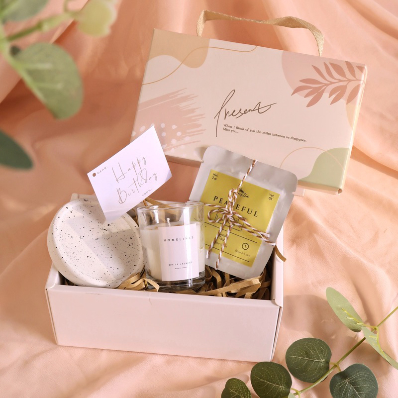 SIMPLE SET-HAMPERS CANDLE TEH/Kado Box Aesthetic Premium/Hadiah/Giftbox/Parsel/Bingkisan/Ulang Tahun Pernikahan/Souvenir/Hampers Scented Candle/Coaster/Tatakan Gelas/Lilin Aromaterapi/Pengharum Ruangan/Teh Celup