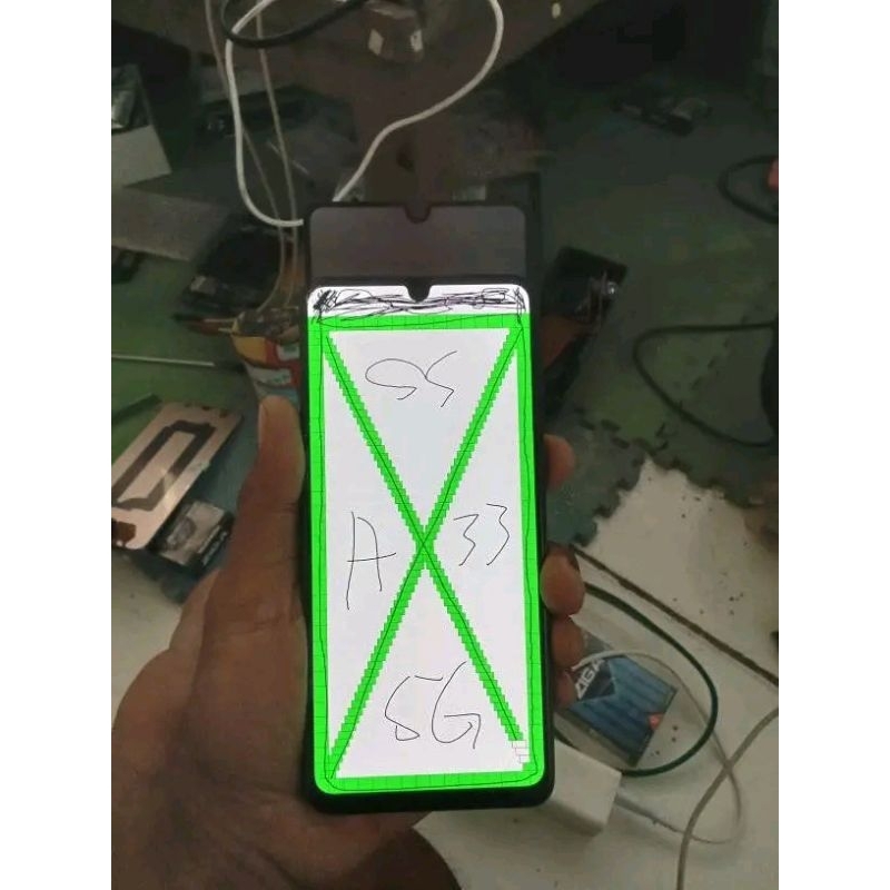 LCD cabutan ory samsung A33 5G retak glass