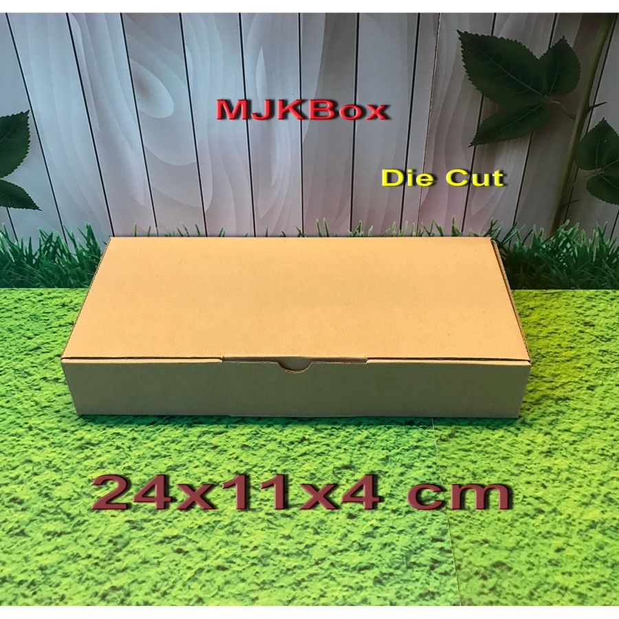 

kotak kardus Uk.24x11x4 cm....Die Cut bisa untuk packing Kurma 500 gr