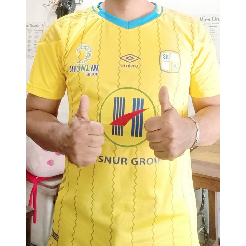 Jersey original Barito Putera 2019