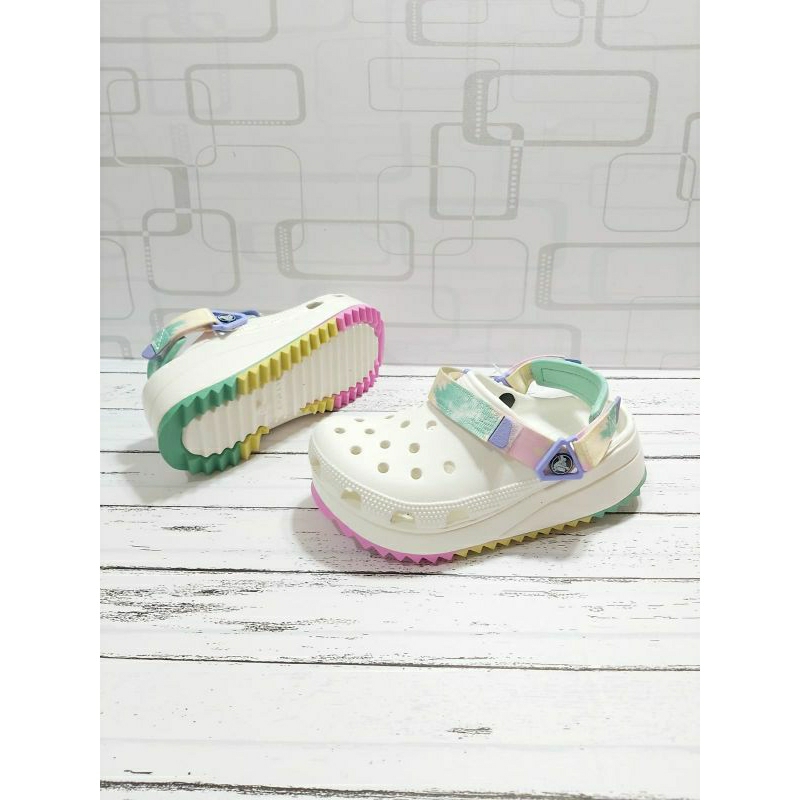 CROCS CROCBAND HIKER WHITE RAINBOW WOMEN SANDALS