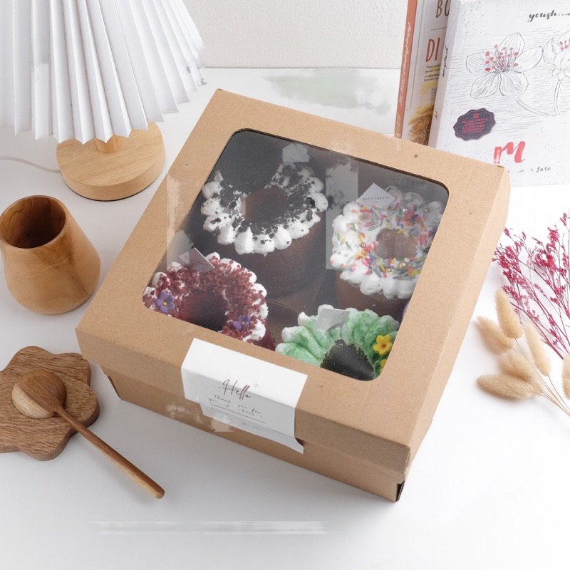 

Box Of Four Mini Chiffon Cake