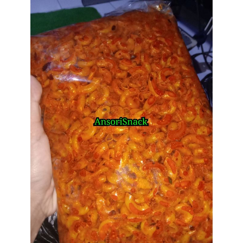 

MAKARONI KRIUK 1KG ~ AnsoriSnack
