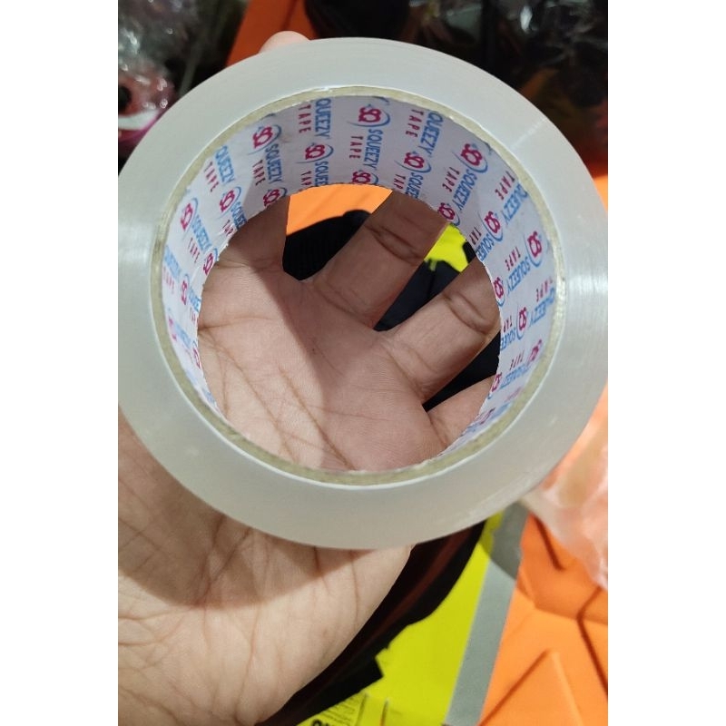 

Lakban / plakban Merk SQUEEZY 48mm x 90 yard (1 pcs)