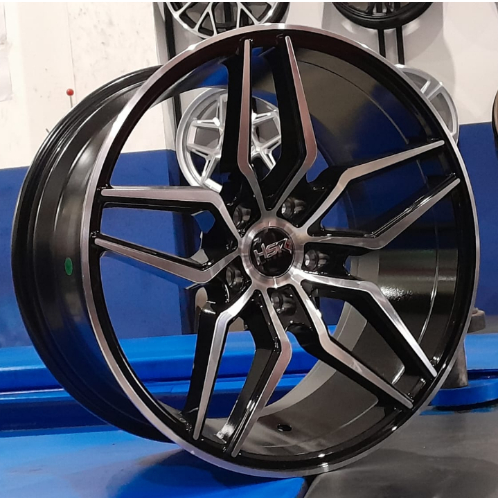 VELG HSR R18  MOBIL BMW PCD 5X120 - VELG HSR KUMI R18X85/95 LEBAR BELANG