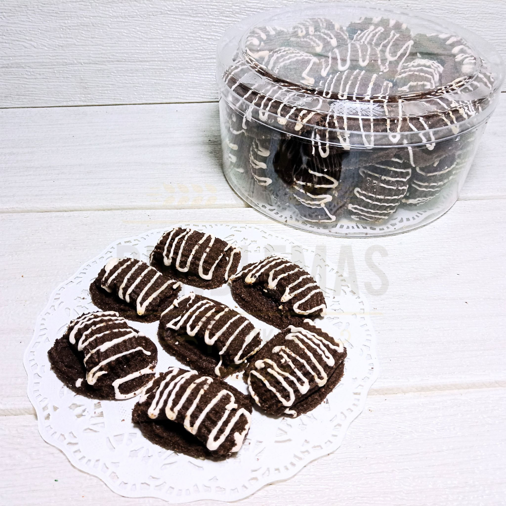 Dark Choco Cookies Cokelat Isi Cokelat Block ( 1 Toples Uk 500gr )