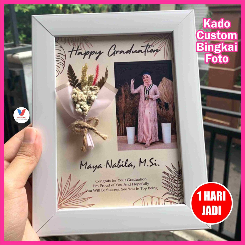 Kado wisuda frame 5r Ultah Bingkai Foto bunga Kering Flower in / Hadiah pernikahan ulang tahun wedding Graduation happy birthday pacar cewek cowok foto bunga pigura prame Figura Pigura Prame Pigora Putih Tanpa Kaca Flower Frame Costum Custom Aesthetic Est