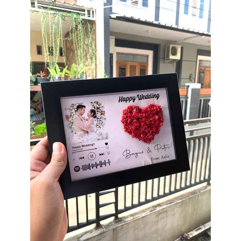 Kado Ultah Ulang Tahun Wisuda Pernikahan Hadiah Anniversary Ultah Wedding Graduation (FLOWER IN FRAME) Hari Ibu/ Ayah Anak Bingkai Bunga Kering Bingkai Kaca Cewek Cowok Birhtday Figura Pigura Prame