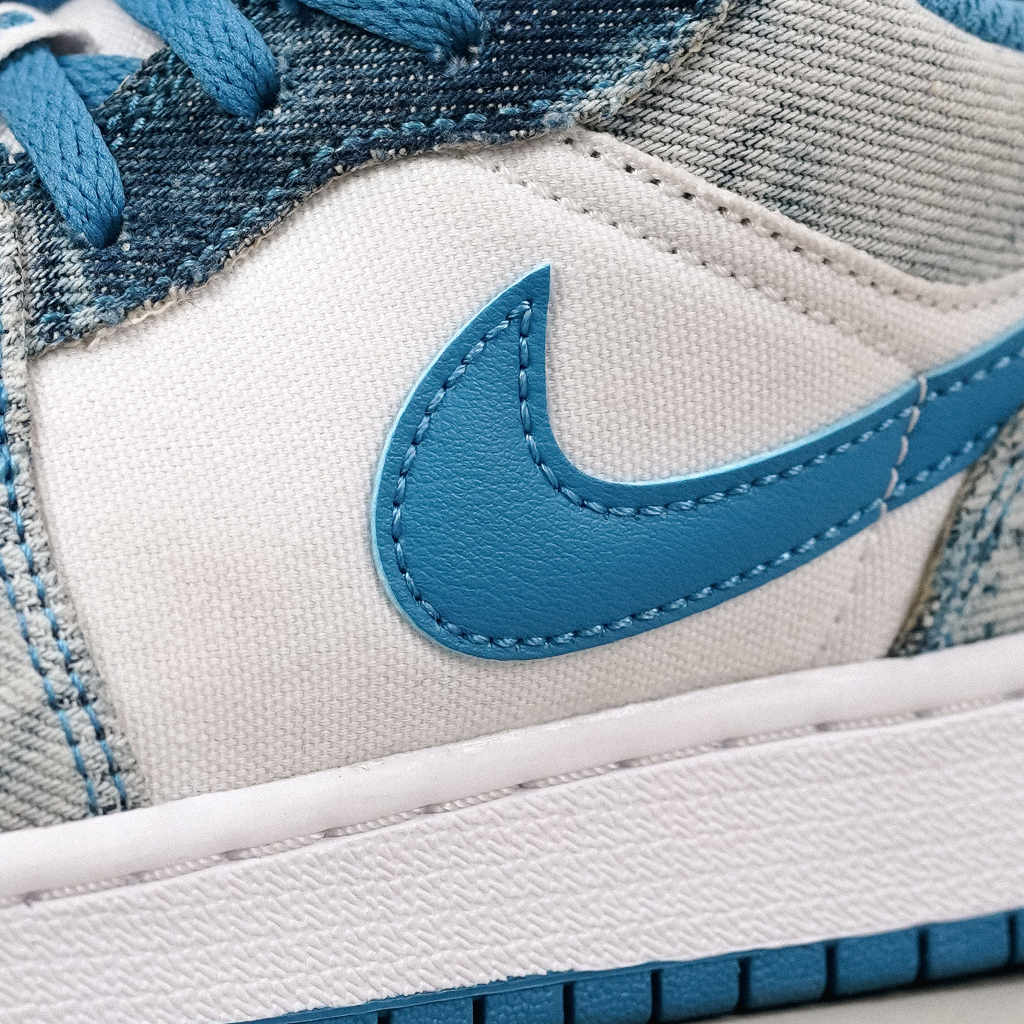 Air Jordan 1 Low SE Washed Denim GS