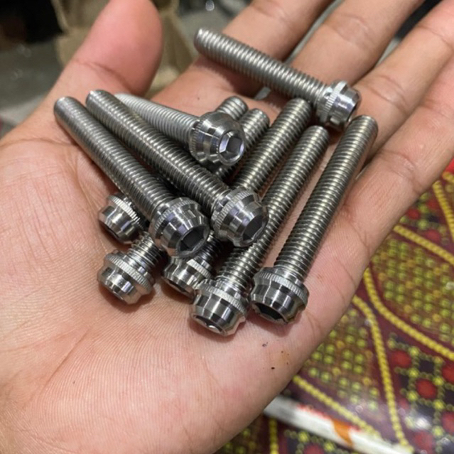 Baut L probolt m10/drat14/baut14 DRAT HALUS 1.25 stainless handmade panjang 2cm sampai 6cm