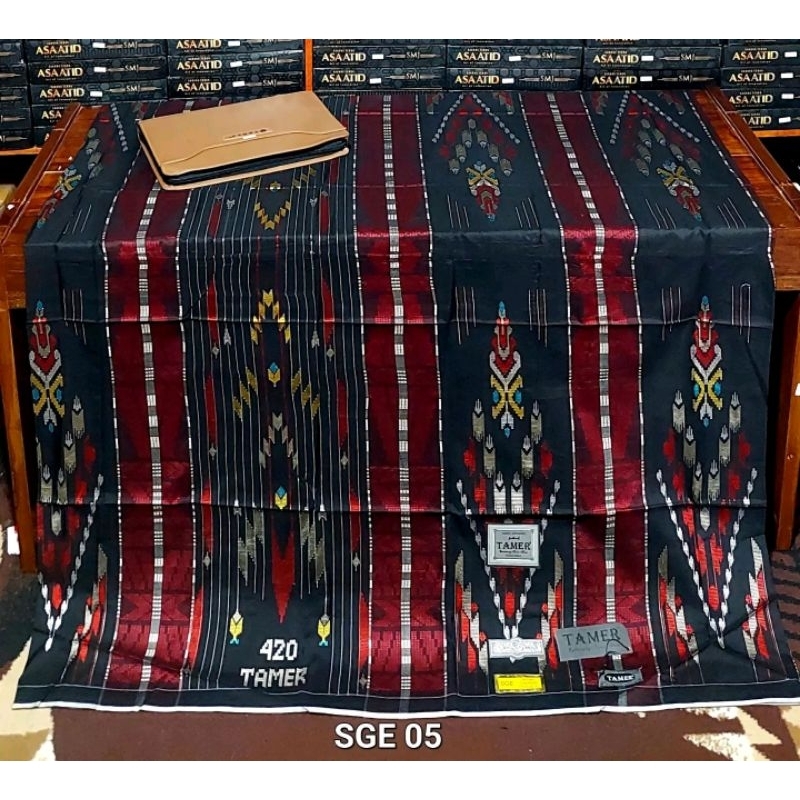 SARUNG TENUN FULL SUTRA TAMER EXCLUSIVE MOTIP SGE &amp; RAJA MULIA 420 SUTRA LIMITED