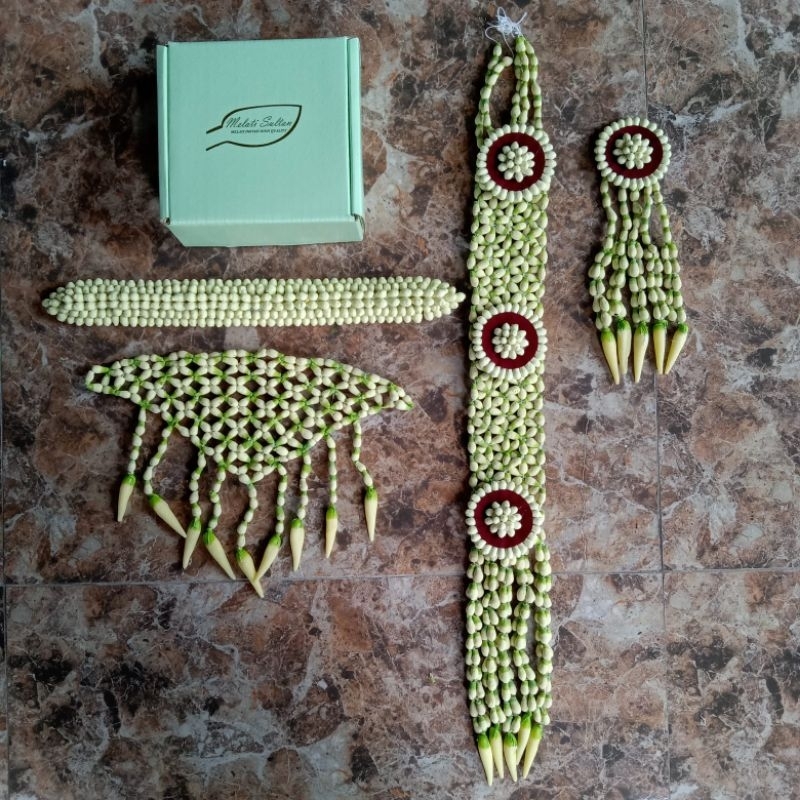 melati sultan set solo panjang 67cm bahan karet