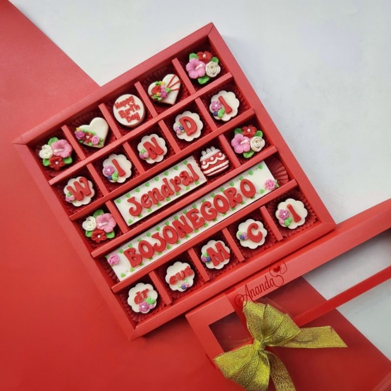 

cokelat gift box happy birthday 25 sekat