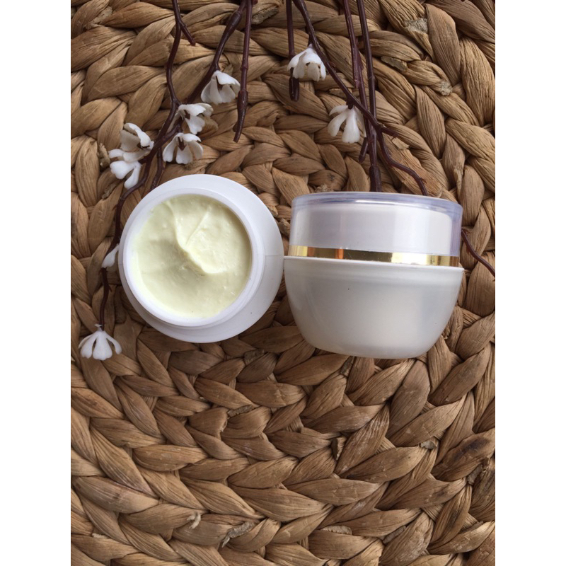 NC SUPER WHITE / CREAM MALAM PEMUTIH